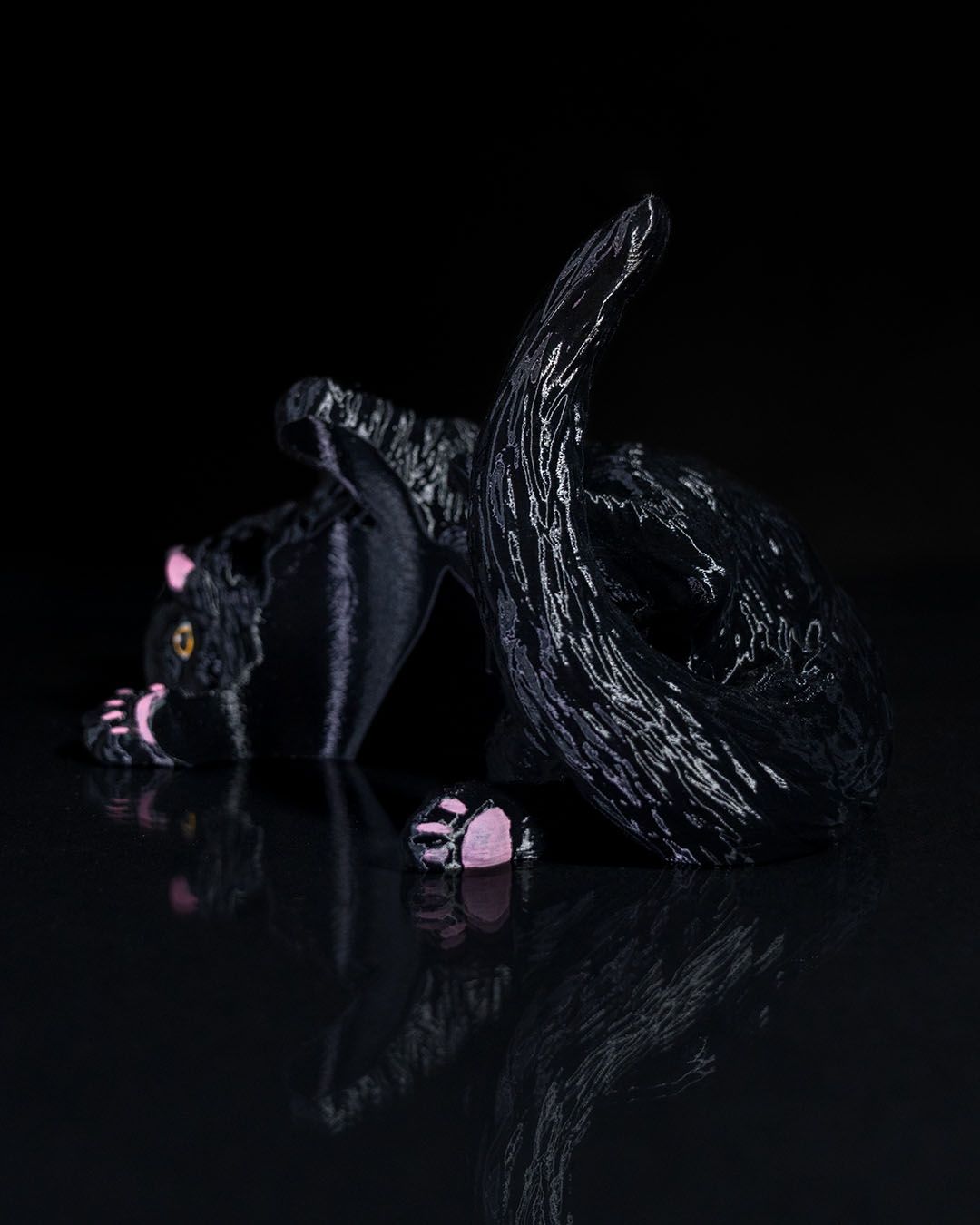 Cat and Yarn Echo Dot Holder